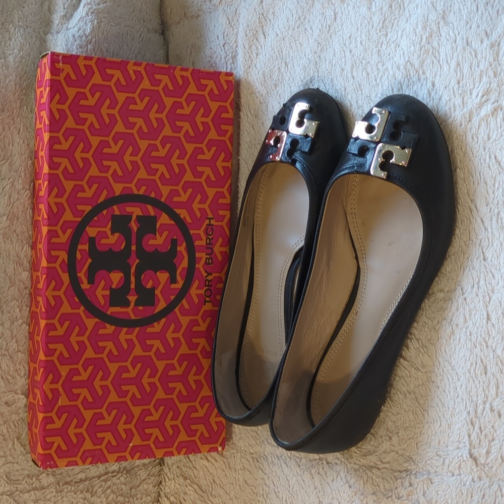 Tory Burch Lowell Ballet Flat Black/Gold Size 7.5
